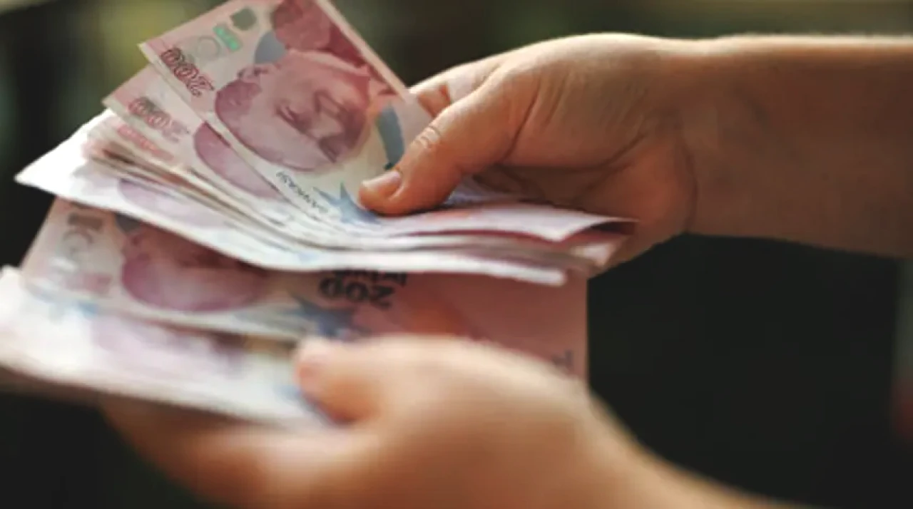 Emekliye 35 Bin TL'ye Varan Ödeme! Eylül Promosyon Listesi Güncellendi, Zirvede O Banka Var