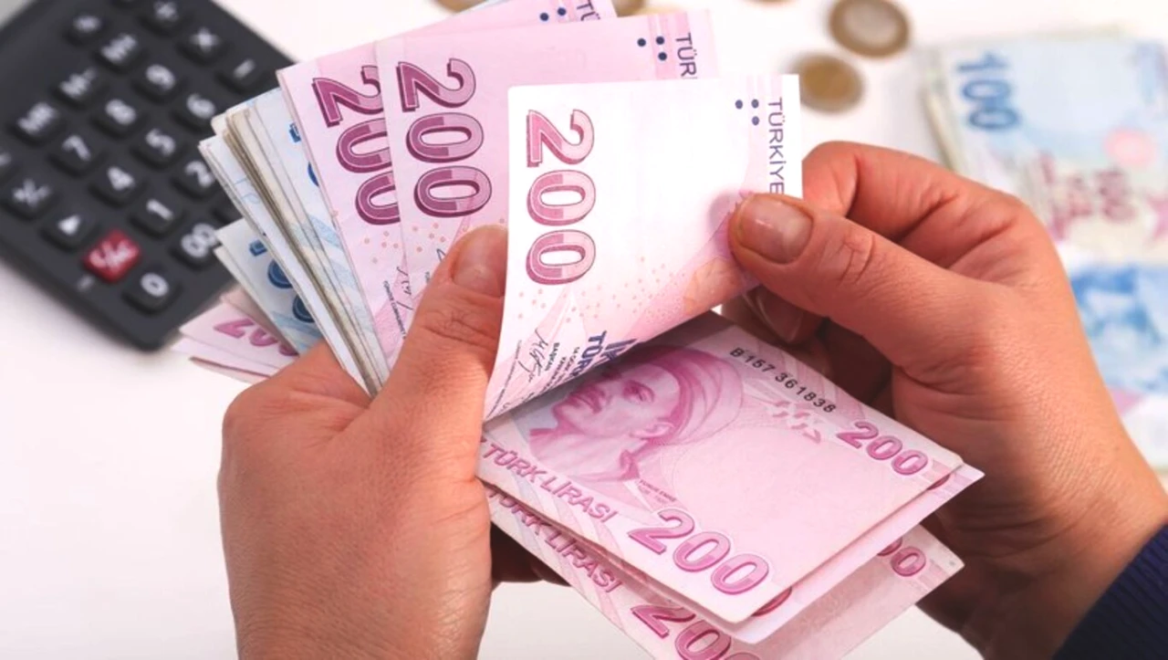 Engelli Aylığı 8.690 TL'ye Yükseldi! Yüzde 40-69 ve Yüzde 70 Üzeri Rapora Göre Yeni Tutarlar: Kimler Başvurabilir, Gelir Sınırı Ne?