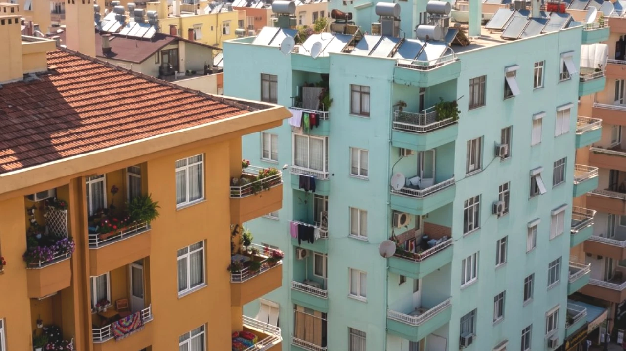 Tapuda Yeni Dönem 1 Ekim'de Başlıyor! Ev ve Arsa Satışında Güvenli Ödeme Sistemi Zorunlu Oluyor: Para Elden Verilmeyecek